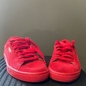 Classic Suede Mono Red